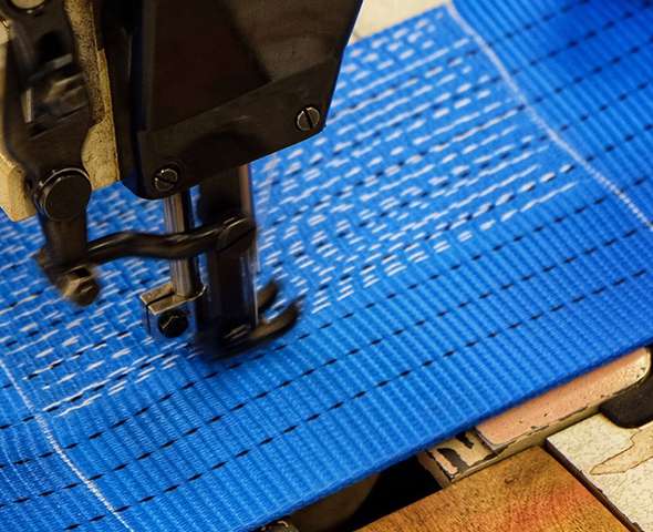 Из чего изготавливают стропы